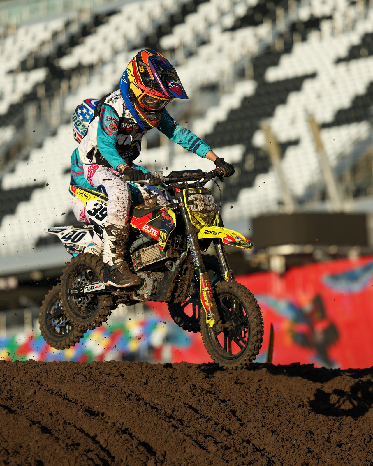 RCSX_DAY2_001-15