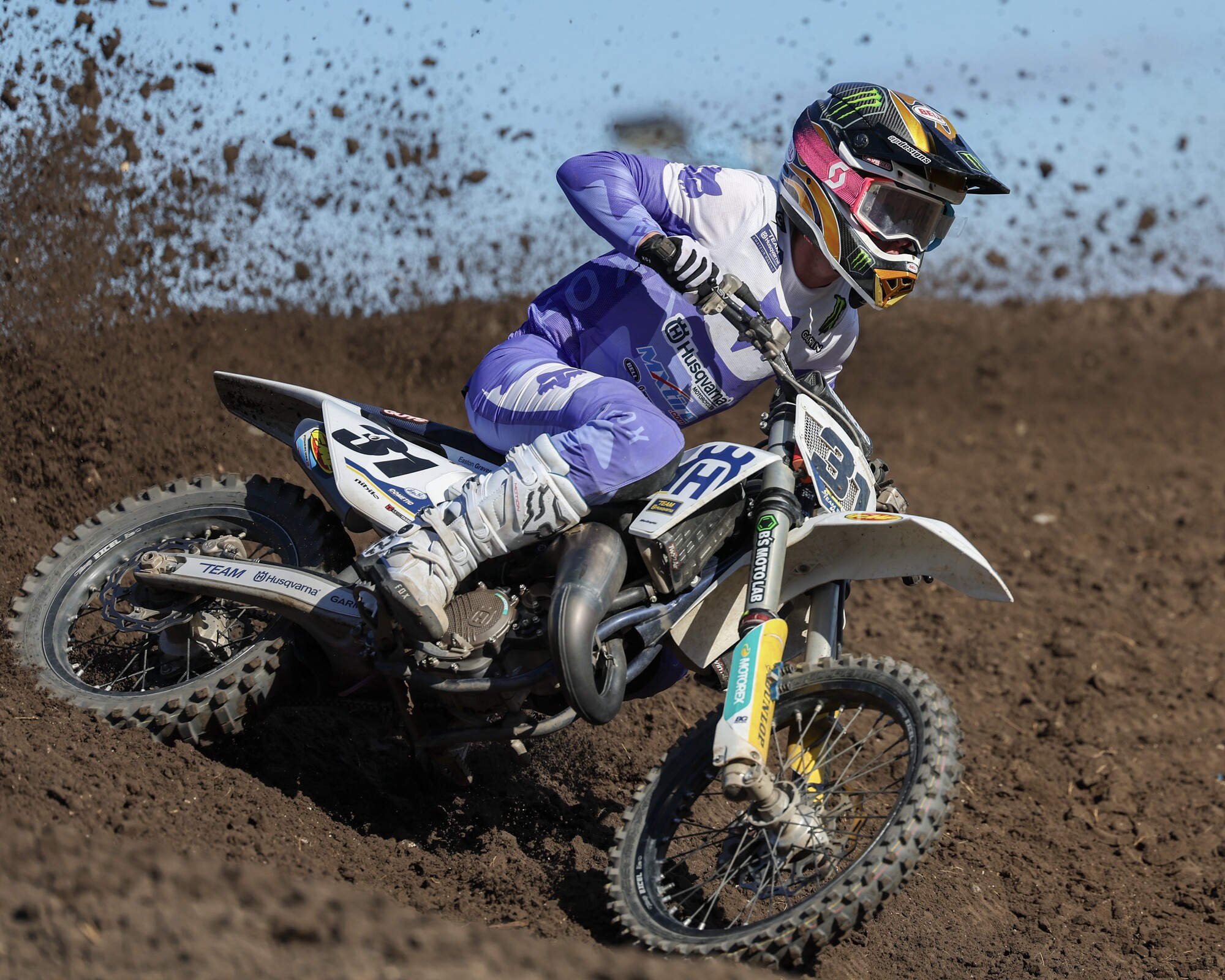 RCSX_DAY2_001-123